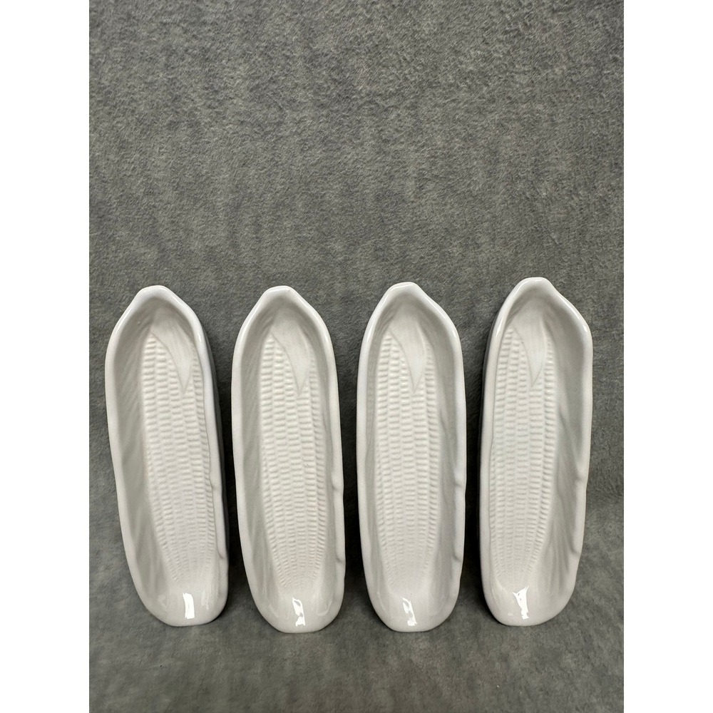 Lillian Vernon Corn on the Cob Dishes White Excellent Ceramic Set of 4 Embossed